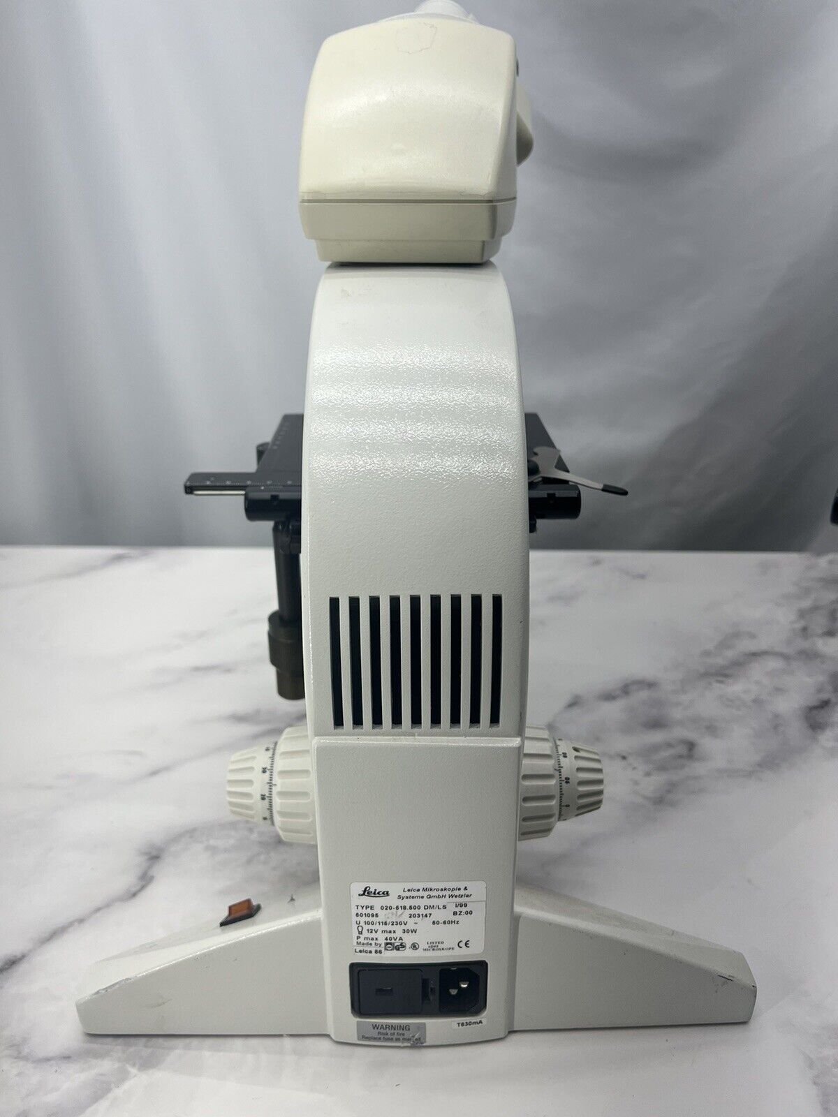 Leica DMLS Microscope