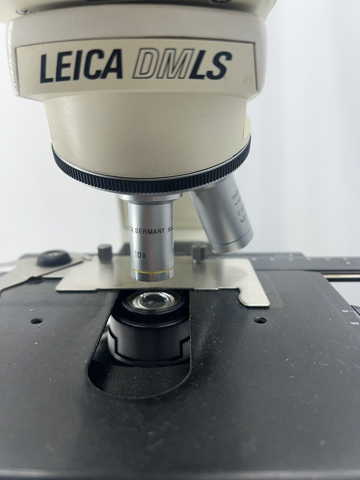 Leica DMLS Microscope