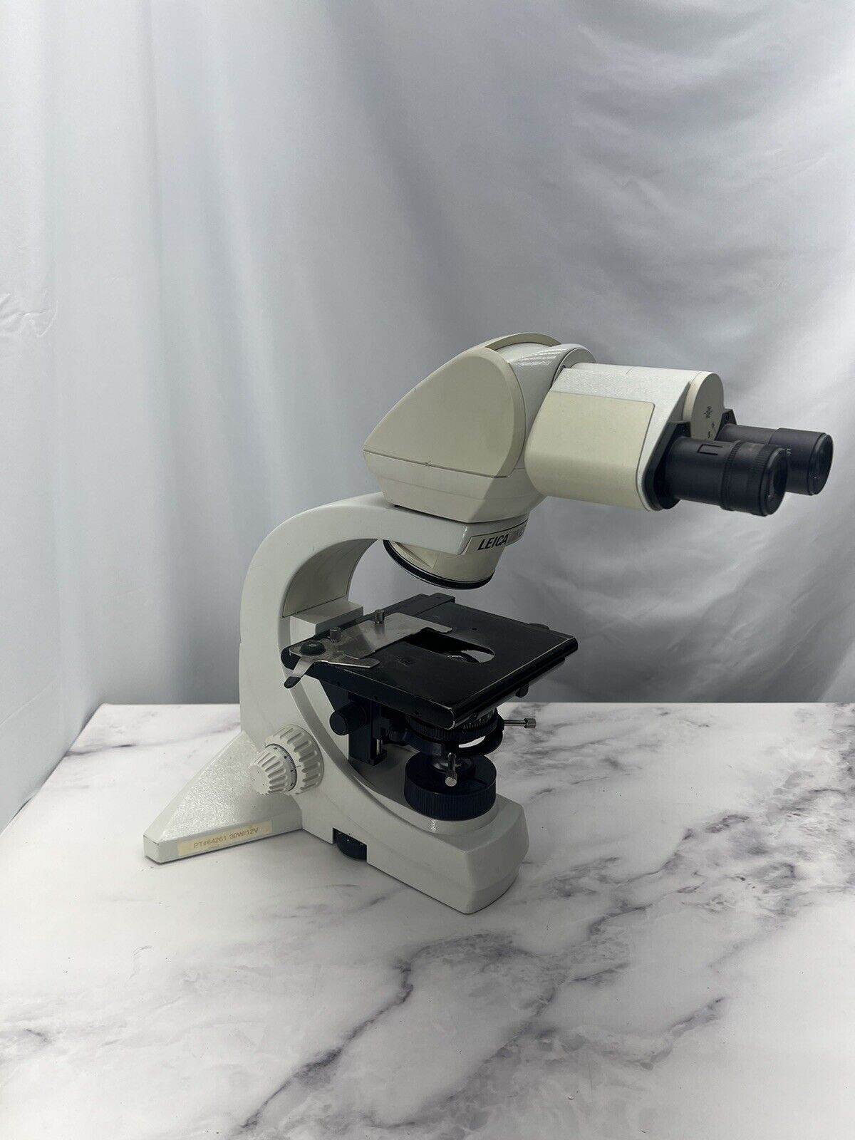 LEICA DMLS  MICROSCOPE